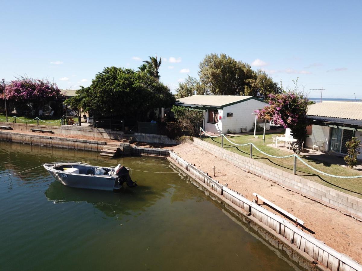 Pelican Point Waterfront Resort Formerly Carnarvon Beach Retreat Exterior foto